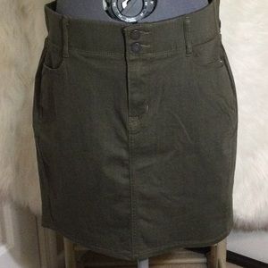 Apt 9 tummy control skirt